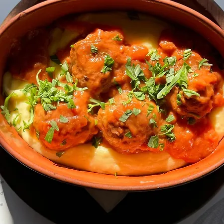 Aparthotel Gracian 4*